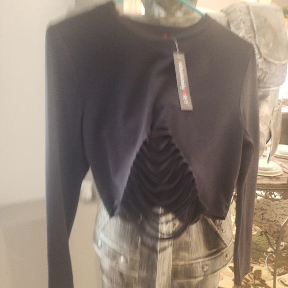 Absolutely Love it Crop Top Distressed - Picture 2 of 3